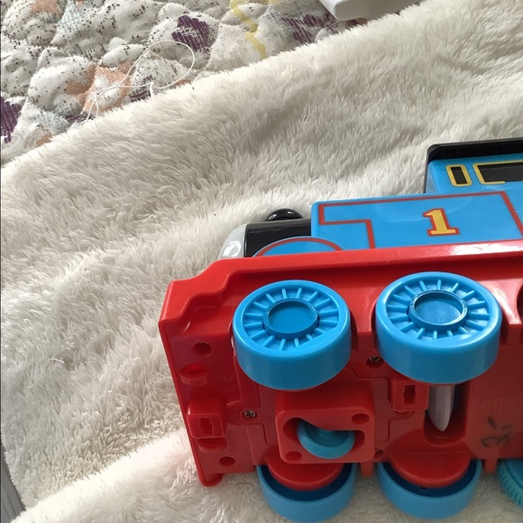 Thomas the tank push toy in good condition blue red and black train - Picture 8 of 9